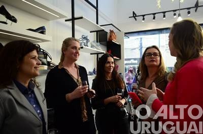DONA Store inaugura em FW