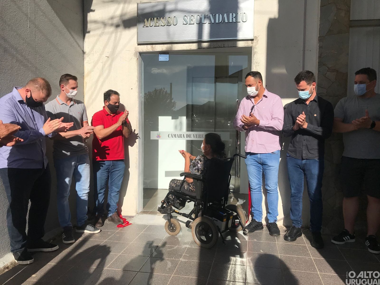 Instalação de elevador é concluída na Câmara Municipal de FW