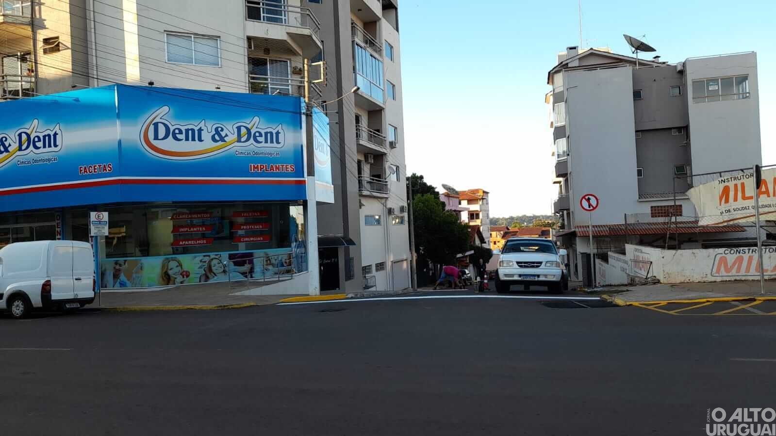 Rua Hermínia Milani tem sentido de tráfego alterado