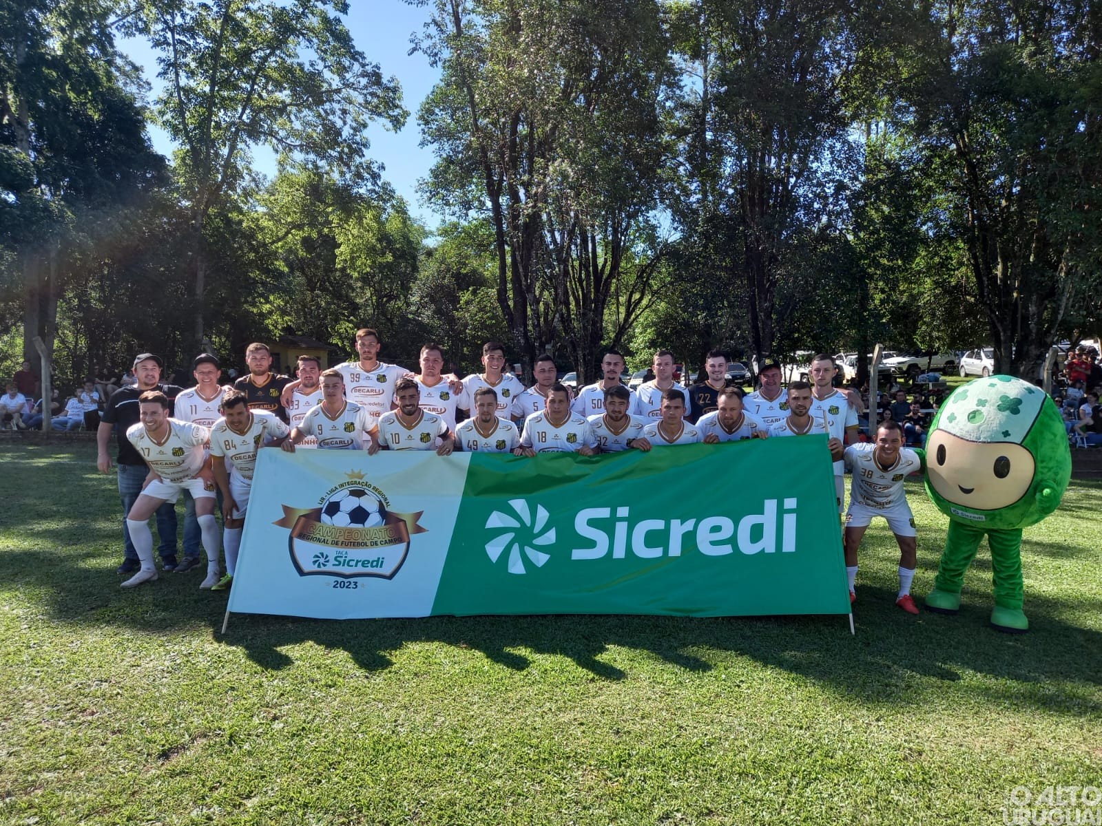 Pinhalense e União Cerrograndense são campeões da Taça Sicredi