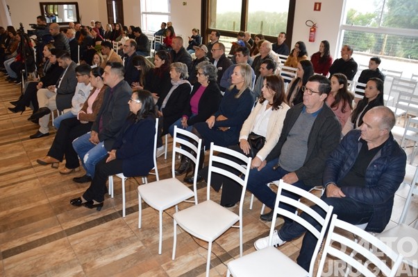 Câmara de Vereadores de Seberi homenageia pioneiros