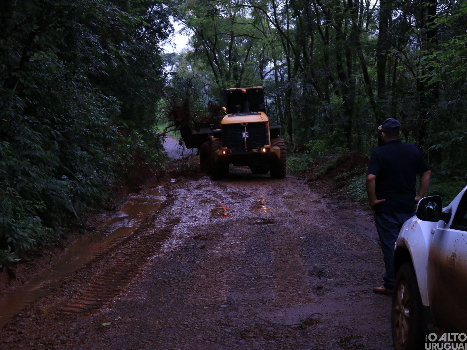 Fortes chuvas causam estragos em Novo Tiradentes