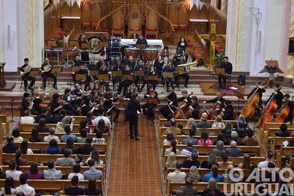 Concurso literário e programação musical marcam o aniversário da UFSM/FW