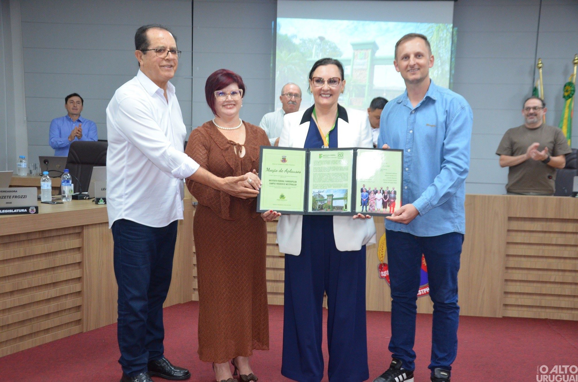Câmara de Frederico Westphalen presta homenagem aos 60 anos do IFFar