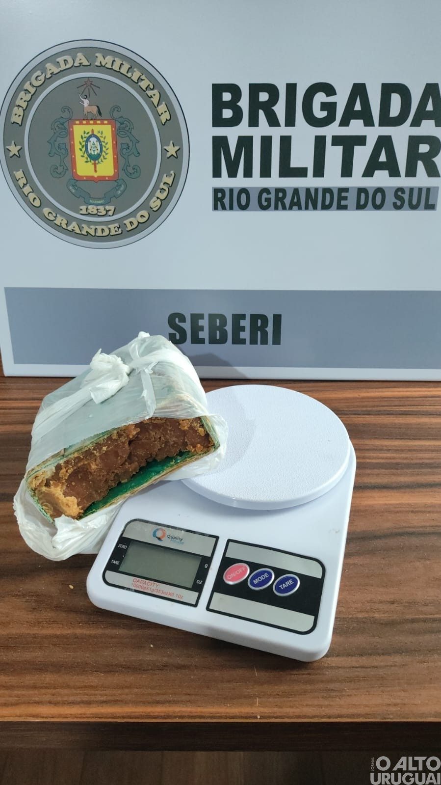 Brigada Militar apreende mais de um quilo de drogas em dois municipios