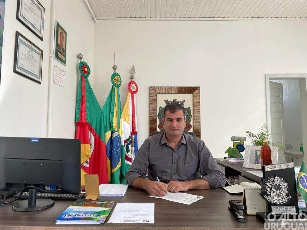 Dirceu Stefanello assume como prefeito em exercício em Caiçara