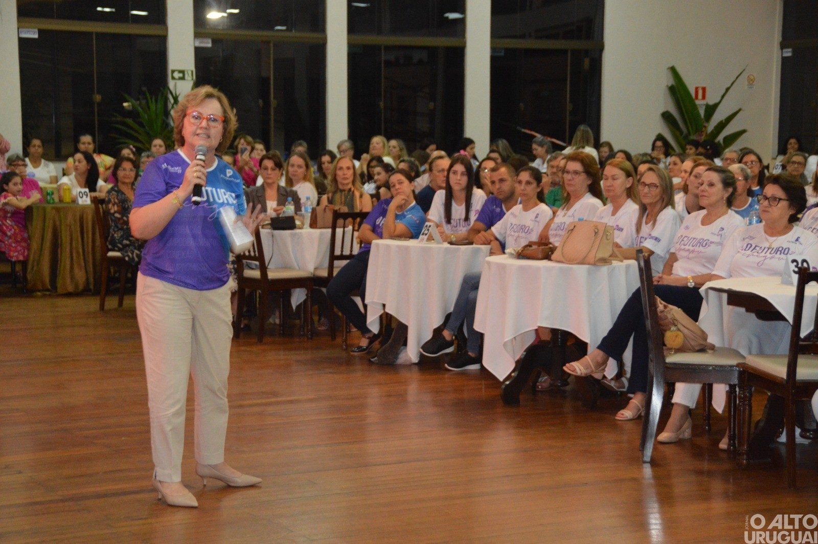 Encontro das Mulheres Progressistas é realizado em FW