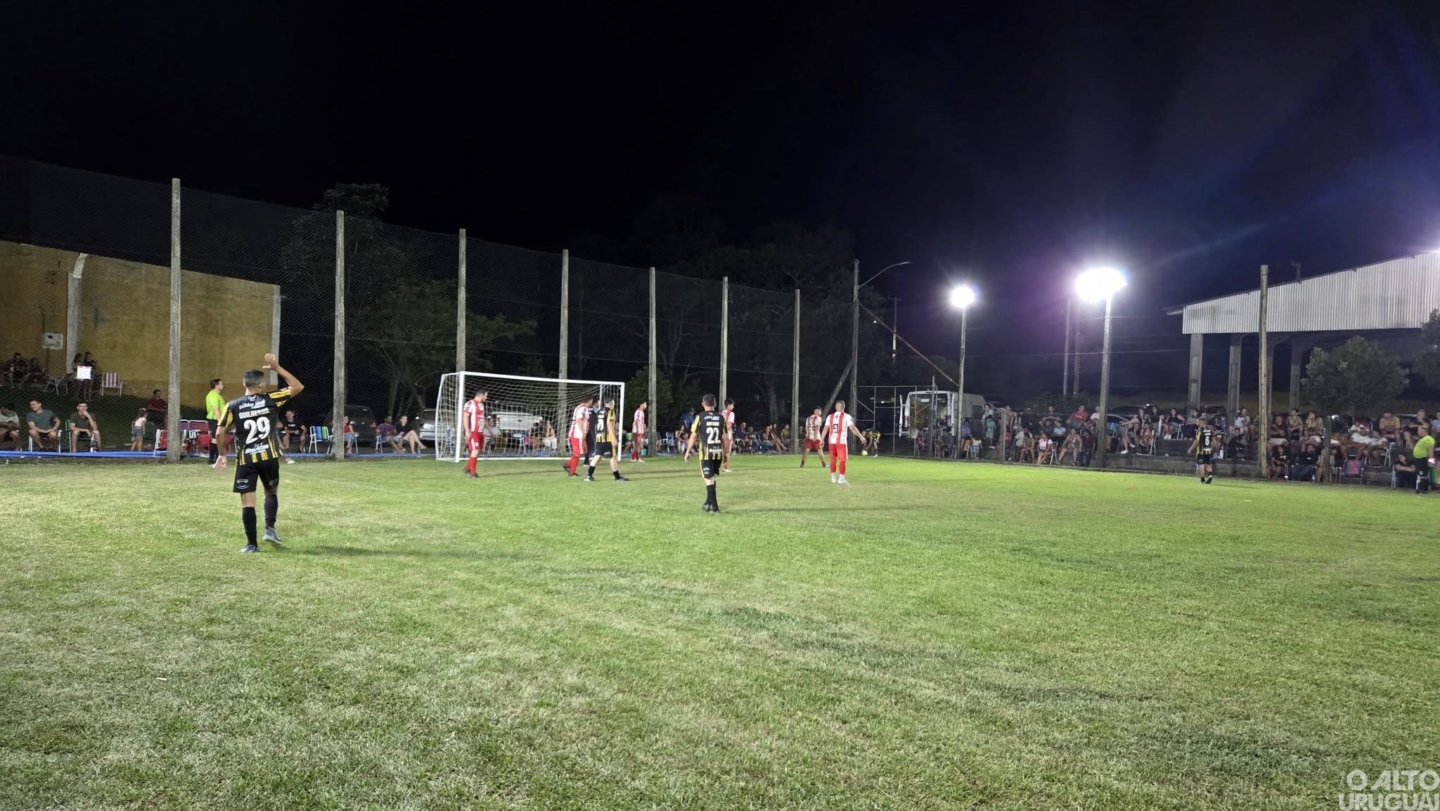 Municipal de Futebol Society de Caiçara chega às semifinais