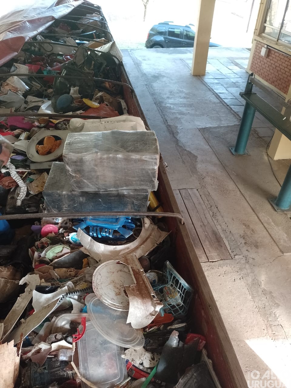 Analistas tributários da Receita Estadual e Batalhão Fazendário de Iraí apreendem seis toneladas de maconha