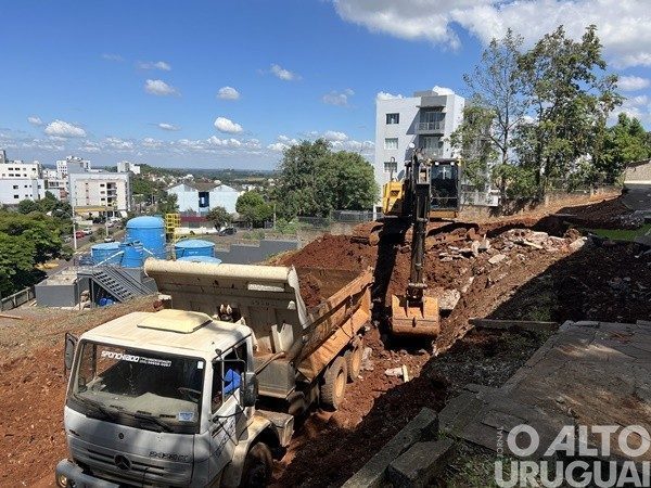 Iniciam oficialmente as obras da Hemodiálise e Oncologia do HDP