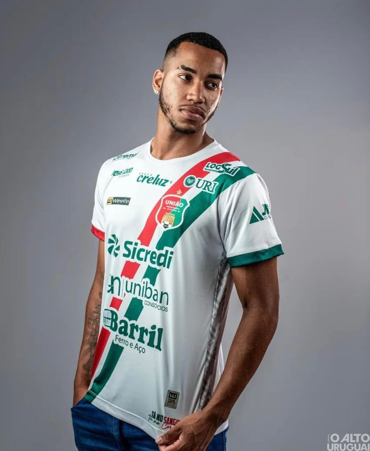 União Frederiquense lança novo uniforme