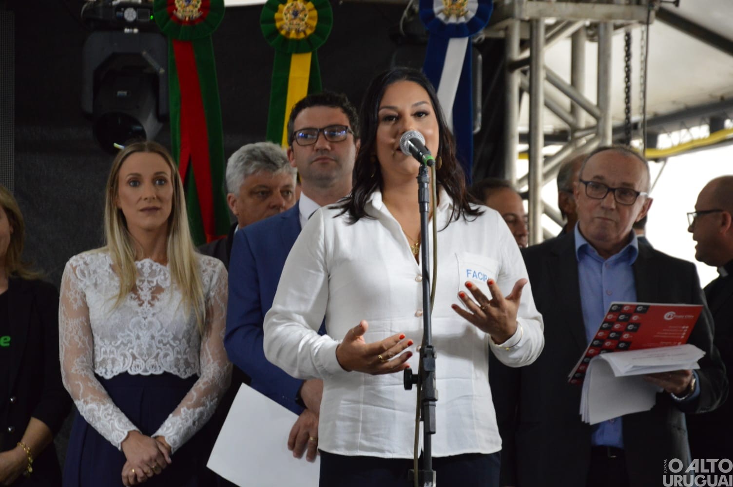 Abertura oficial da Facipal é marcada por anúncios de melhorias para Palmitinho