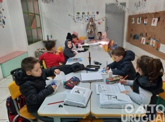 Alunos do pré aprendem a importância de solicitar a nota fiscal com CPF