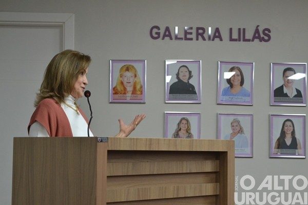 Câmara de FW realiza 4ª edição do Troféu Mulher Cidadã