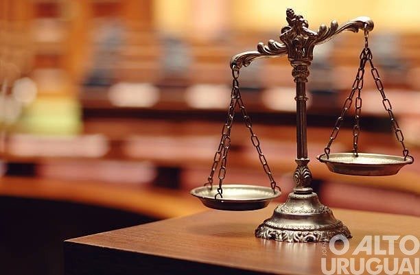 URI/FW oferece pós-graduação presencial em Direito e Gestão Pública