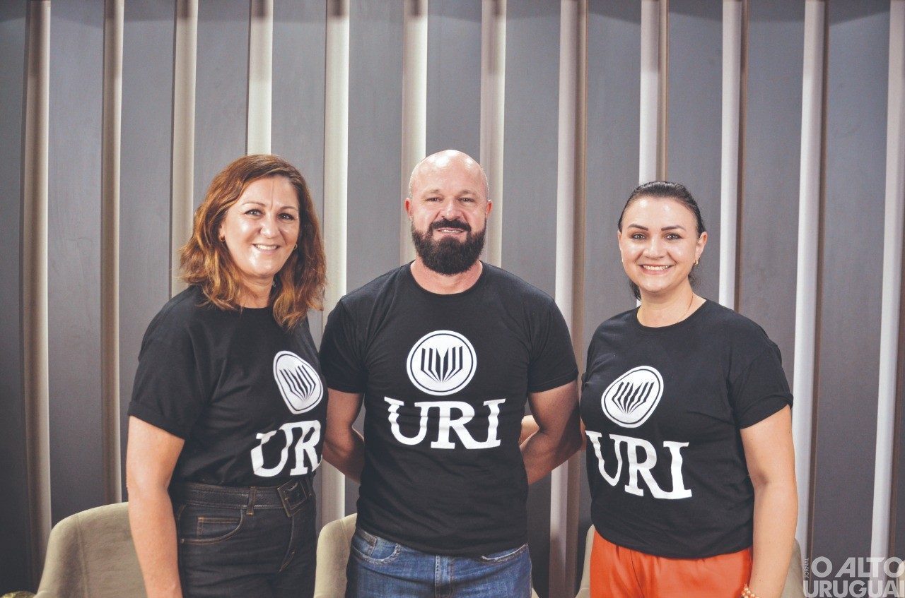 Diretores da URI/FW palestram No Tom da Conversa