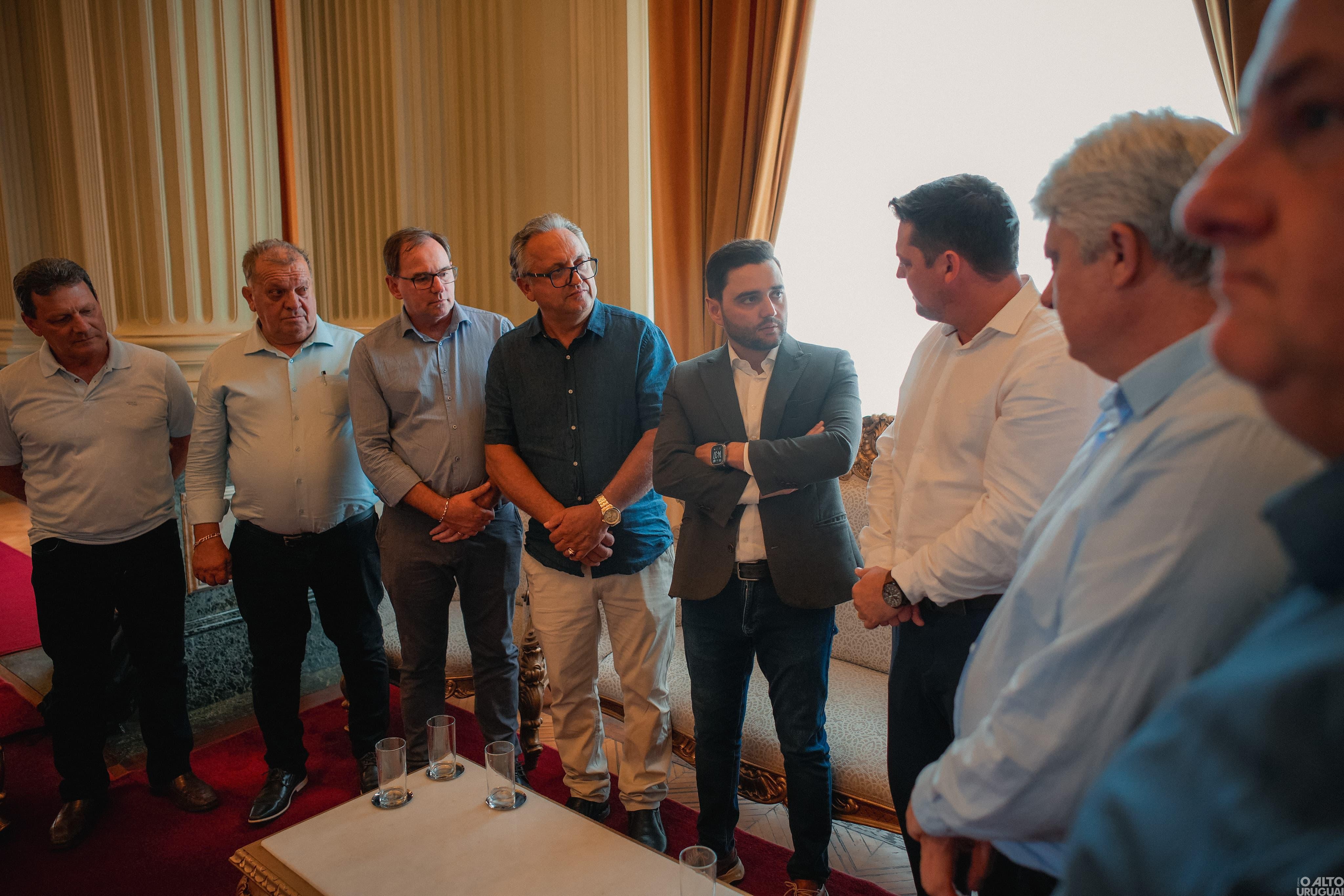 Prefeito de Seberi reúne-se com governador em exercício Gabriel Souza