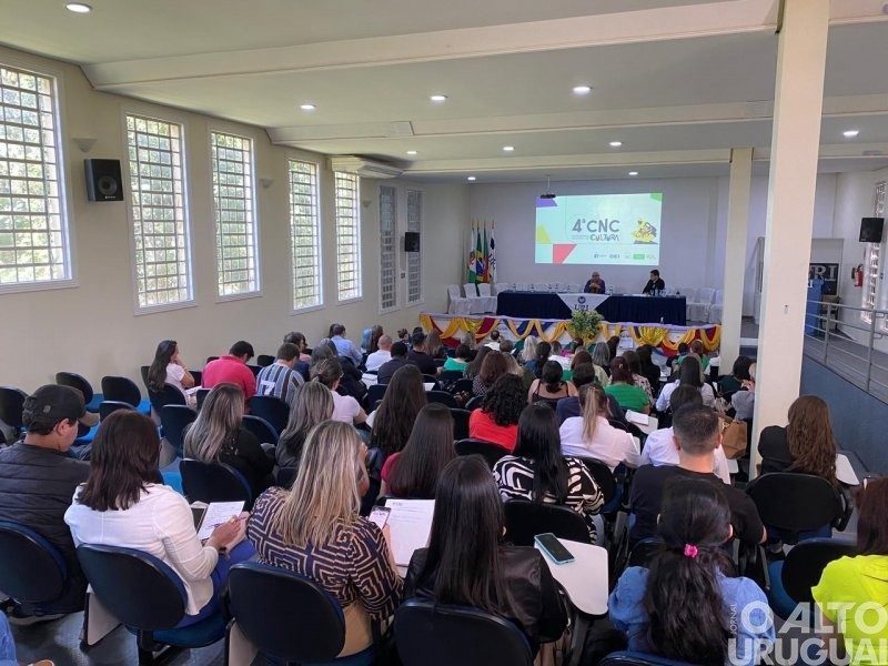 URI/FW promove a Conferência Intermunicipal de Cultura
