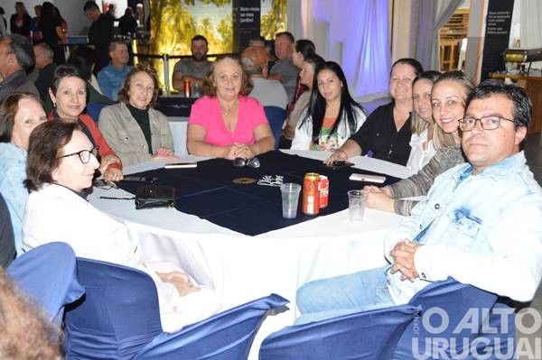 Palestra-show com Otélio Drebes reúne mais de 600 pessoas em Seberi