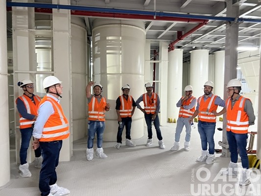 JBS apresenta a estrutura da fábrica de ração em Seberi