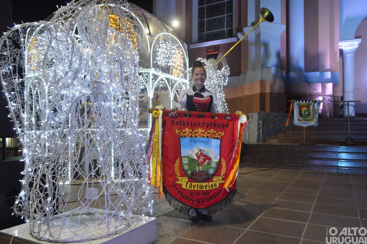Centro Cultural 25 de Julho realiza Marcha dos Archotes