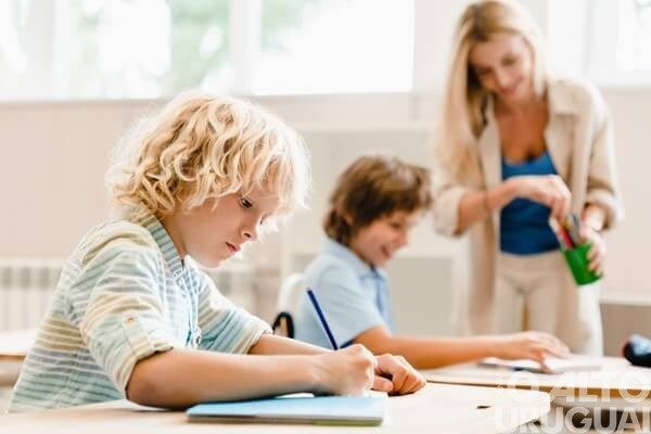 Concurso público para professores tem mais de 25 mil inscritos