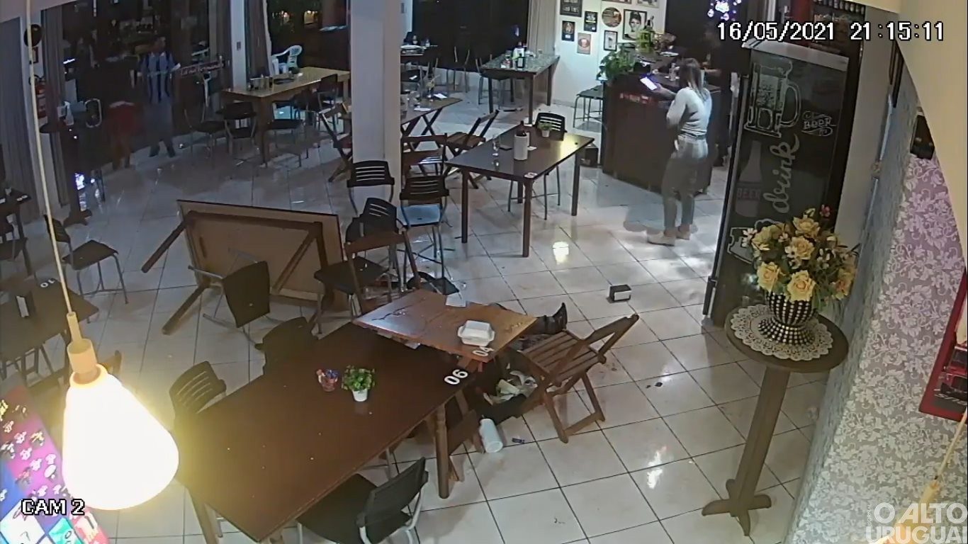 Tiroteio em Jaboticaba: polícia indicia atirador e comparsa por dois homicídios triplamente qualificados