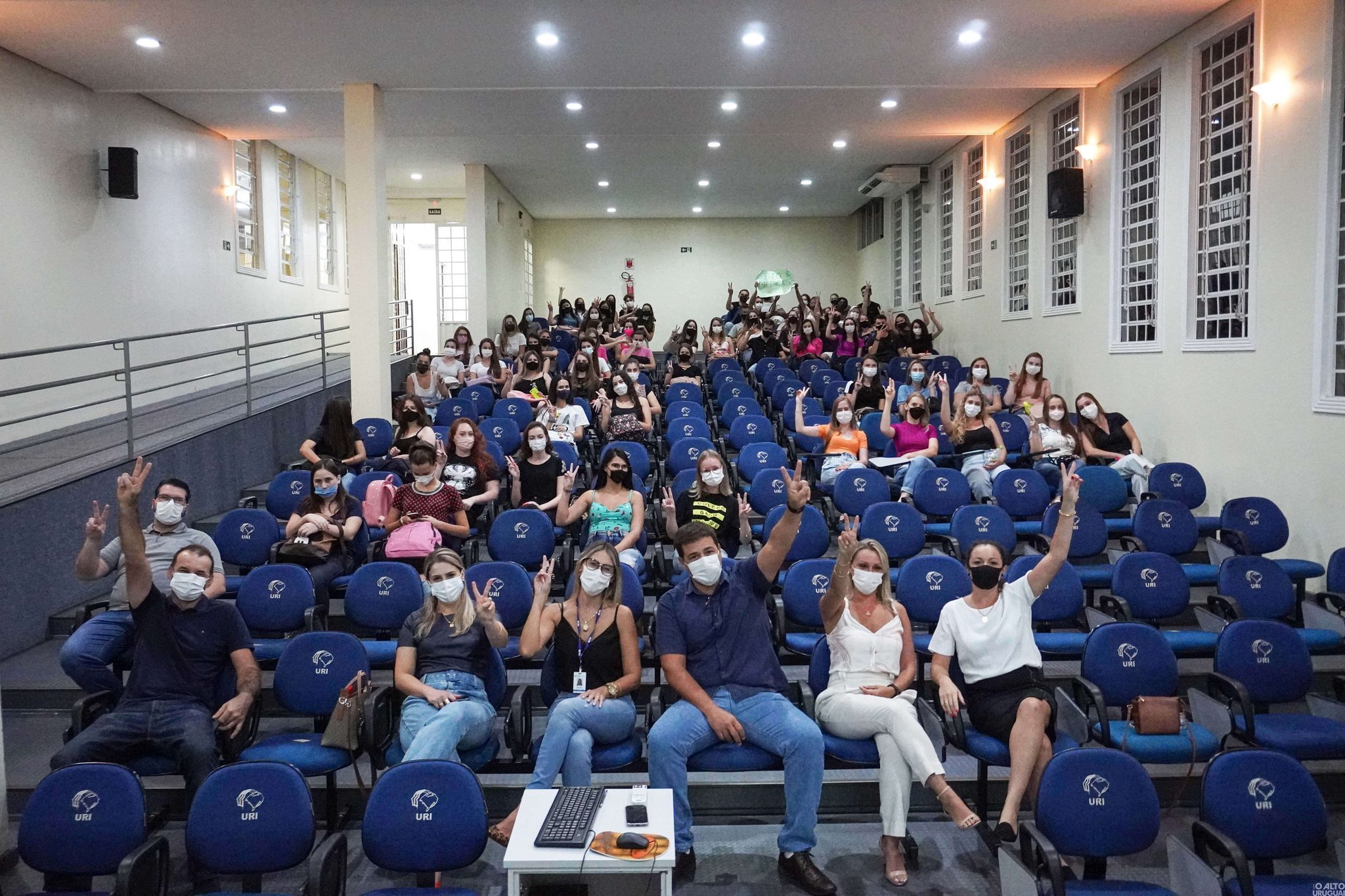URI/FW inicia aulas de 2022 com atrações culturais e acolhimento de alunos