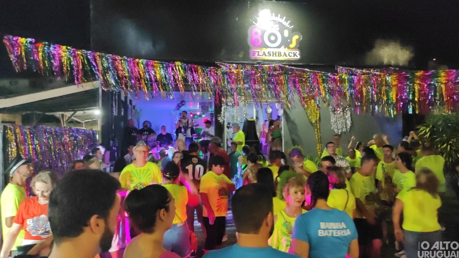 Los 80's Flashback realiza o primeiro pré-carnaval em Frederico Westphalen