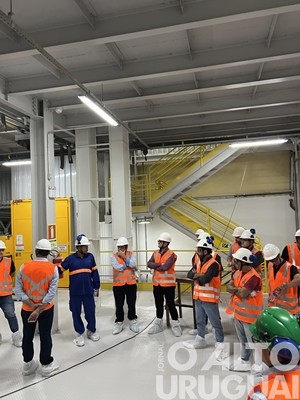 JBS apresenta a estrutura da fábrica de ração em Seberi