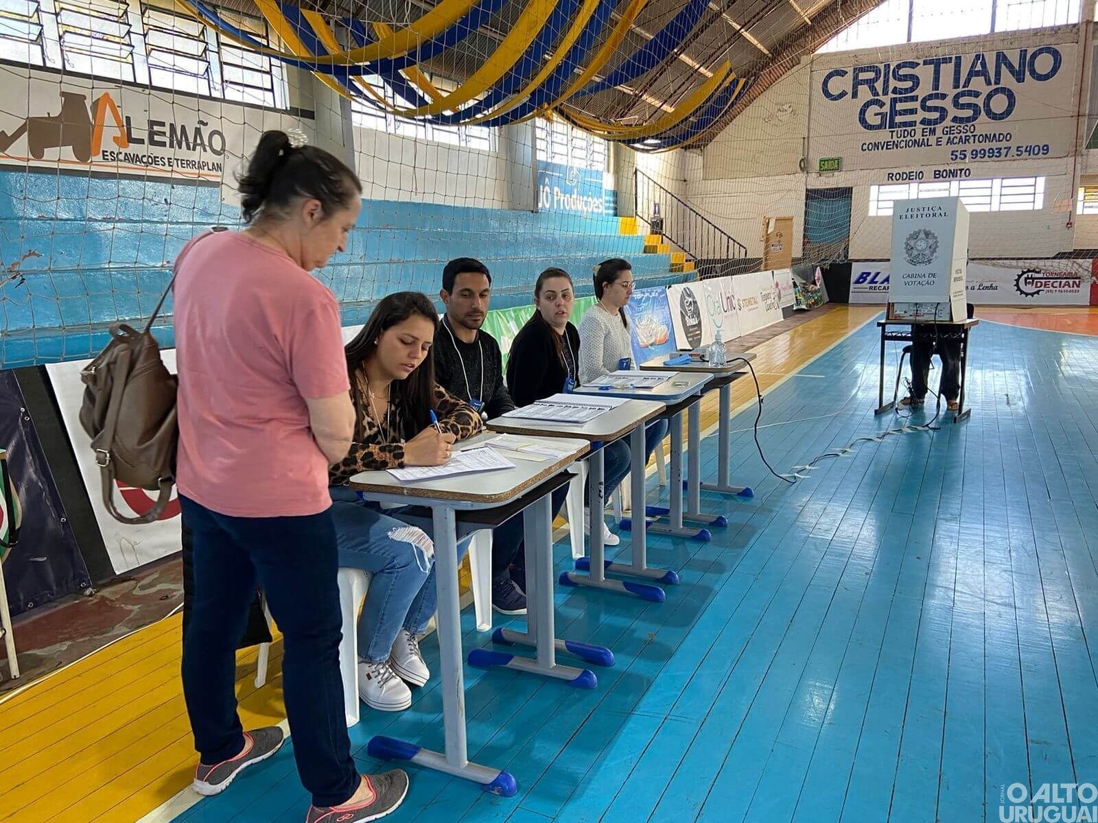Votação está aberta em todo o Brasil