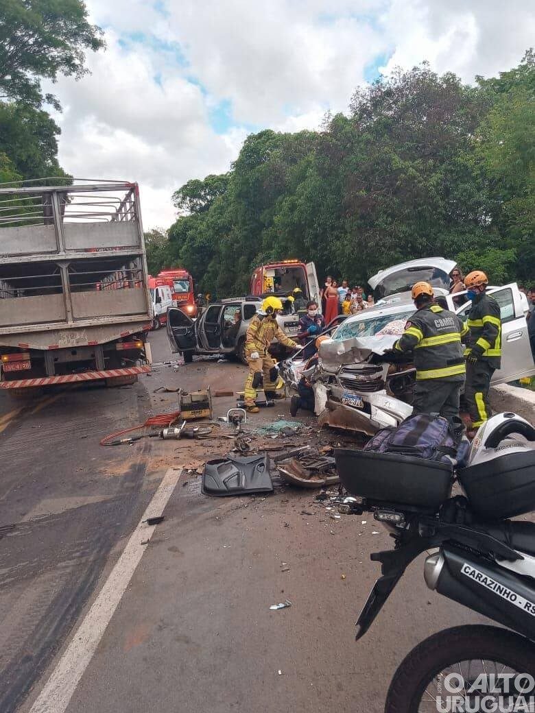 Acidente entre Carazinho e Sarandi deixa quatro feridos