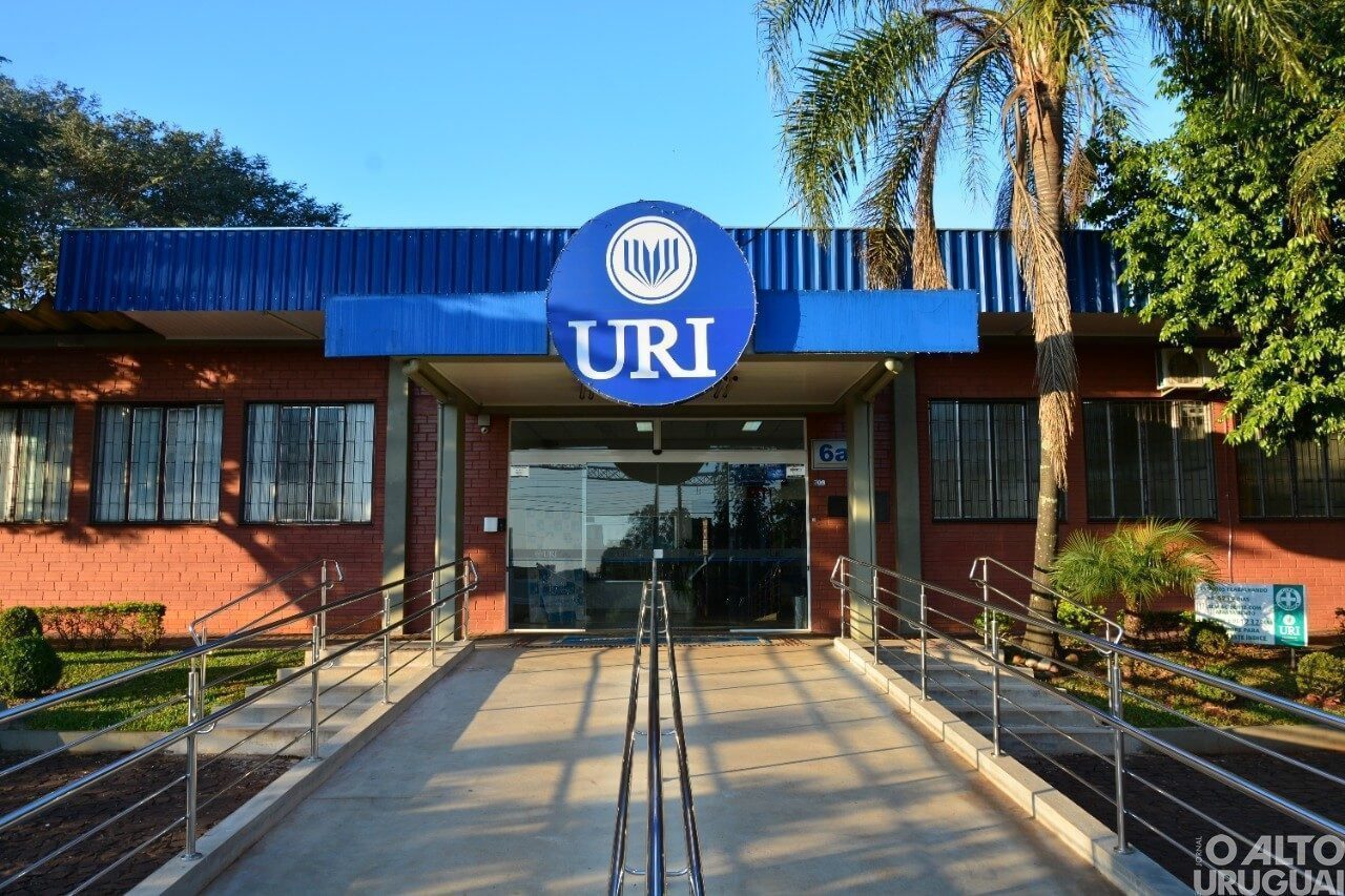 URI/FW completa 30 anos de ensino, pesquisa e extensão