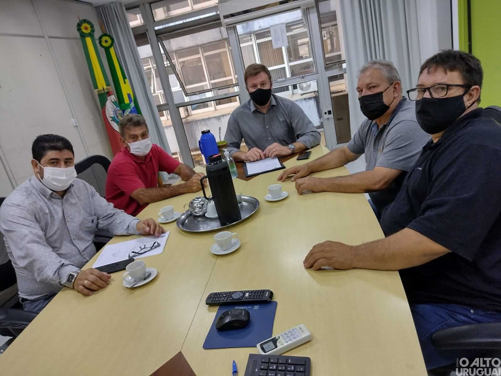 Vereadores de Novo Tiradentes cumprem agenda em Porto Alegre