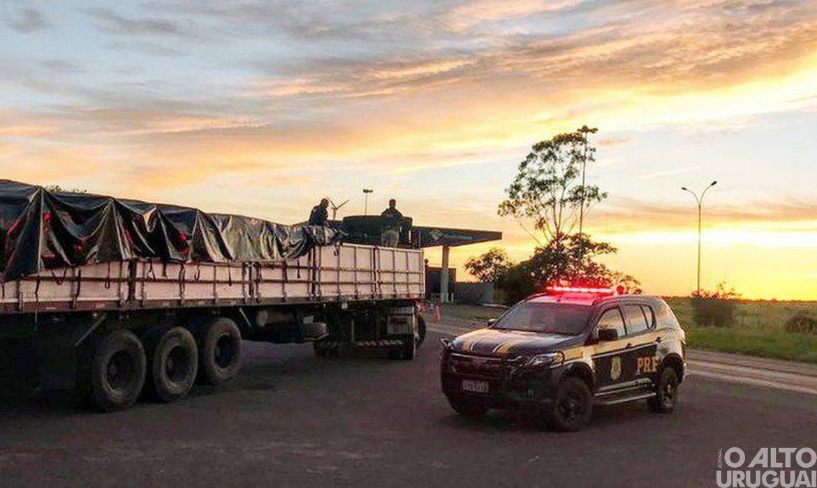 Motorista de FW é preso por transporte de mercadorias ilegais