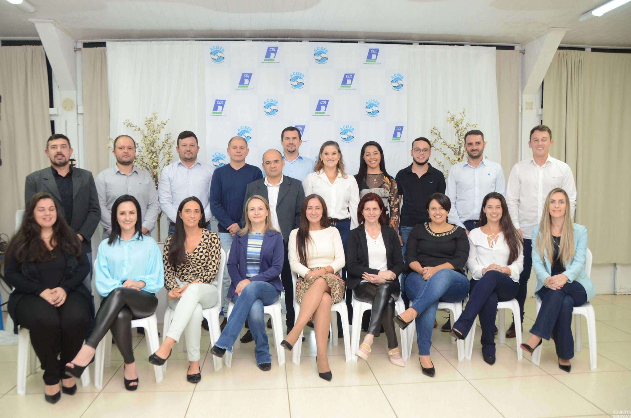 Nova diretoria da Aciseb/CDL toma posse