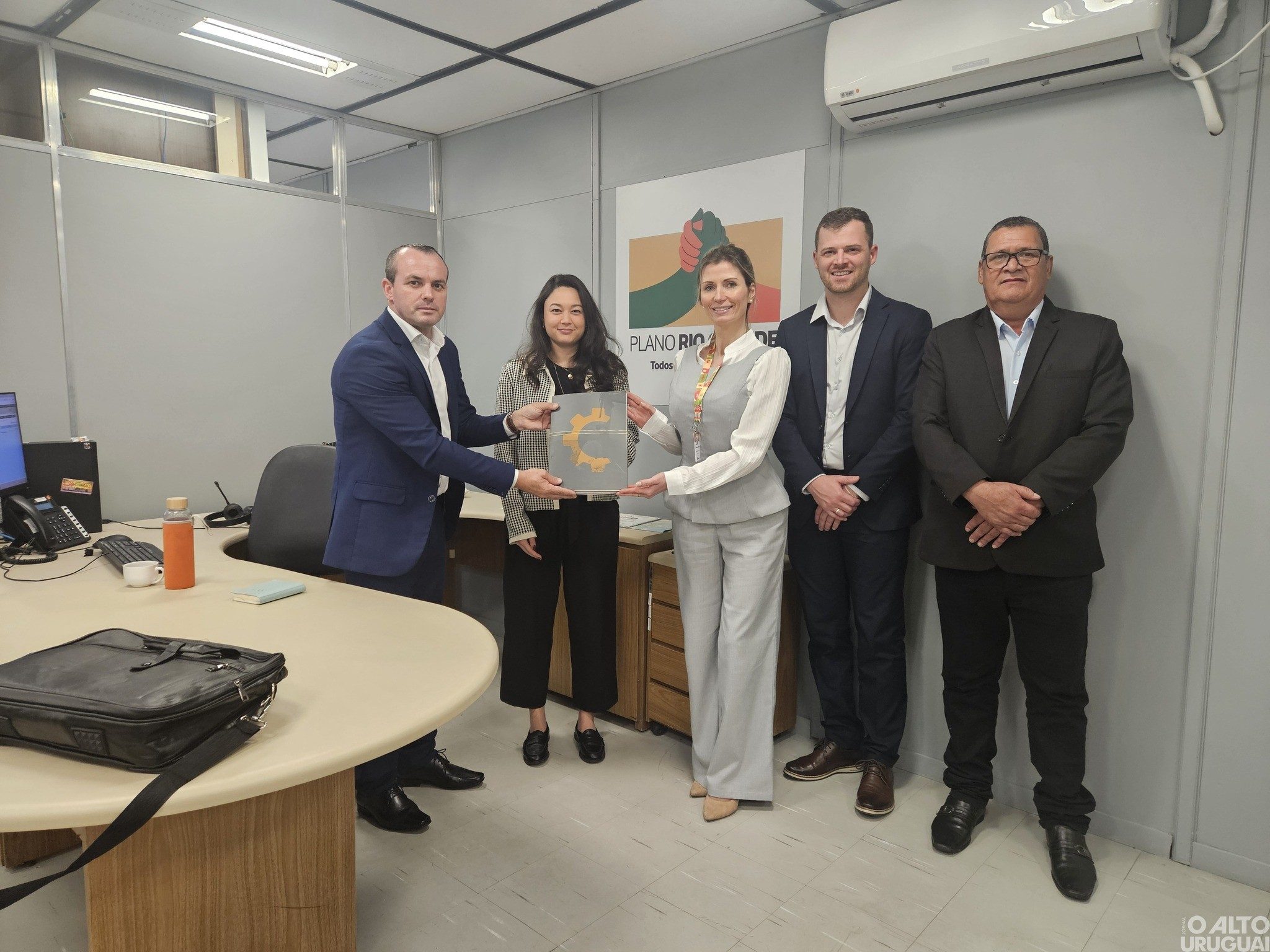 Prefeito de Ametista do Sul busca recursos em Porto Alegre para impulsionar obras e projetos locais