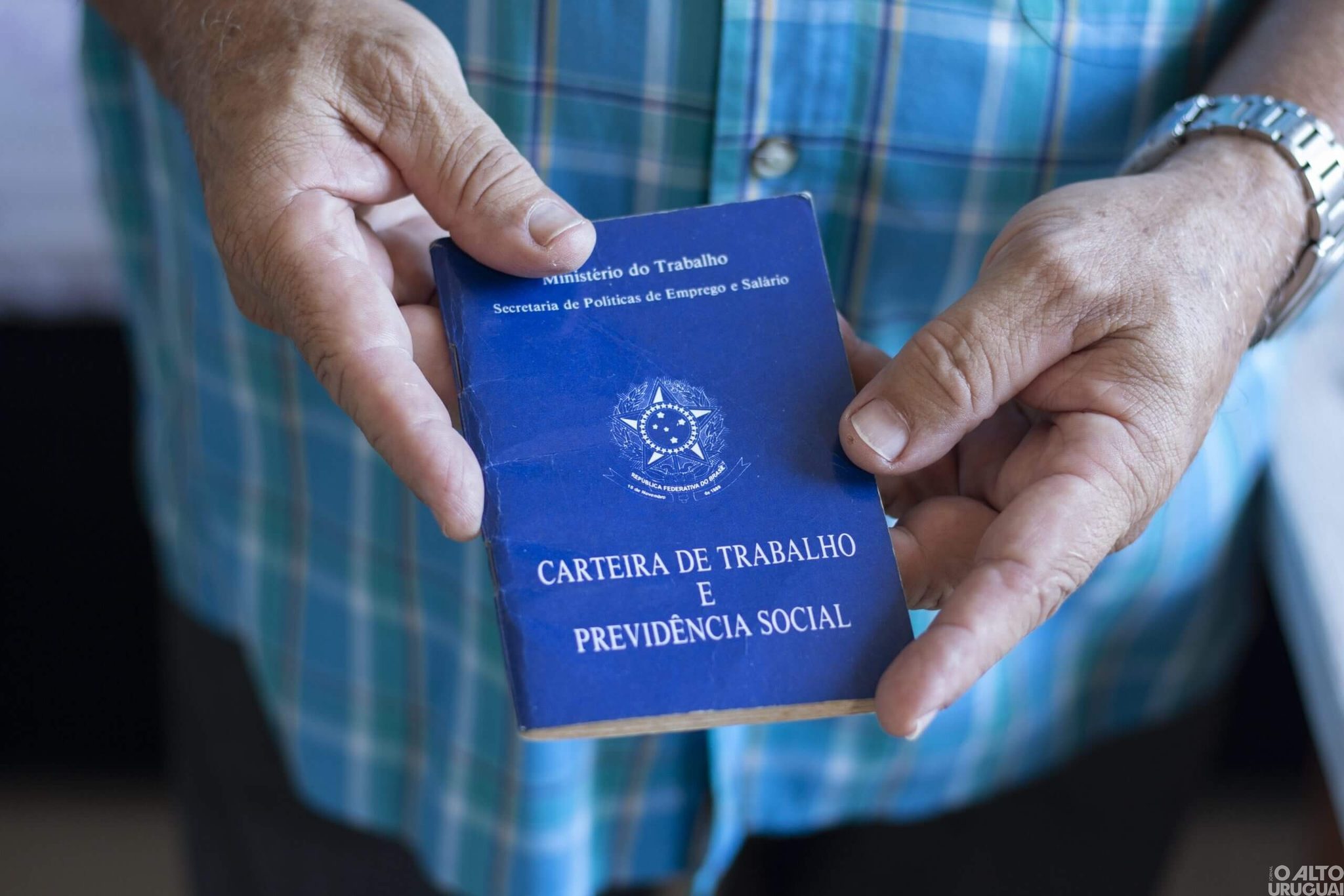 Nova revisão do Caged mostra perda de 190 mil empregos formais em 2020