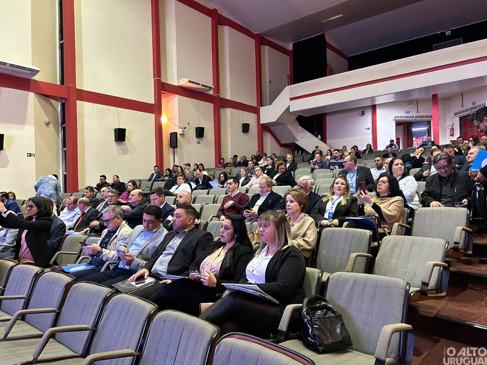 Famurs elenca temas importantes para o desenvolvimento dos municípios em evento