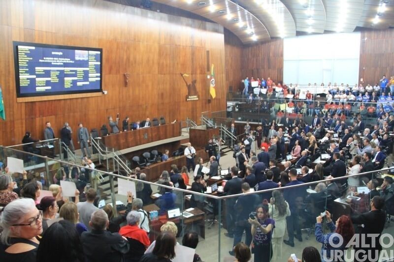ALRS aprova reajuste para o magistério estadual