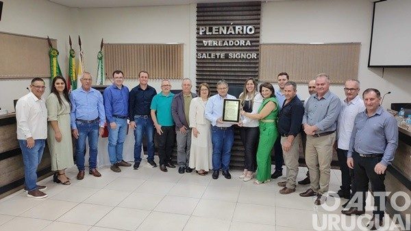Moinho Tres recebe moção de aplauso pelos seus 80 anos