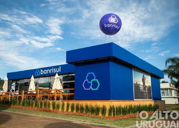 Banrisul reforça proximidade com produtores e apresenta soluções para produtividade e resiliência na 26ª Expodireto Cotrijal