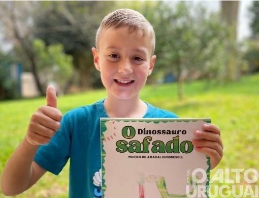 Murilo Amaral Dessbesell publica seu primeiro livro aos sete anos