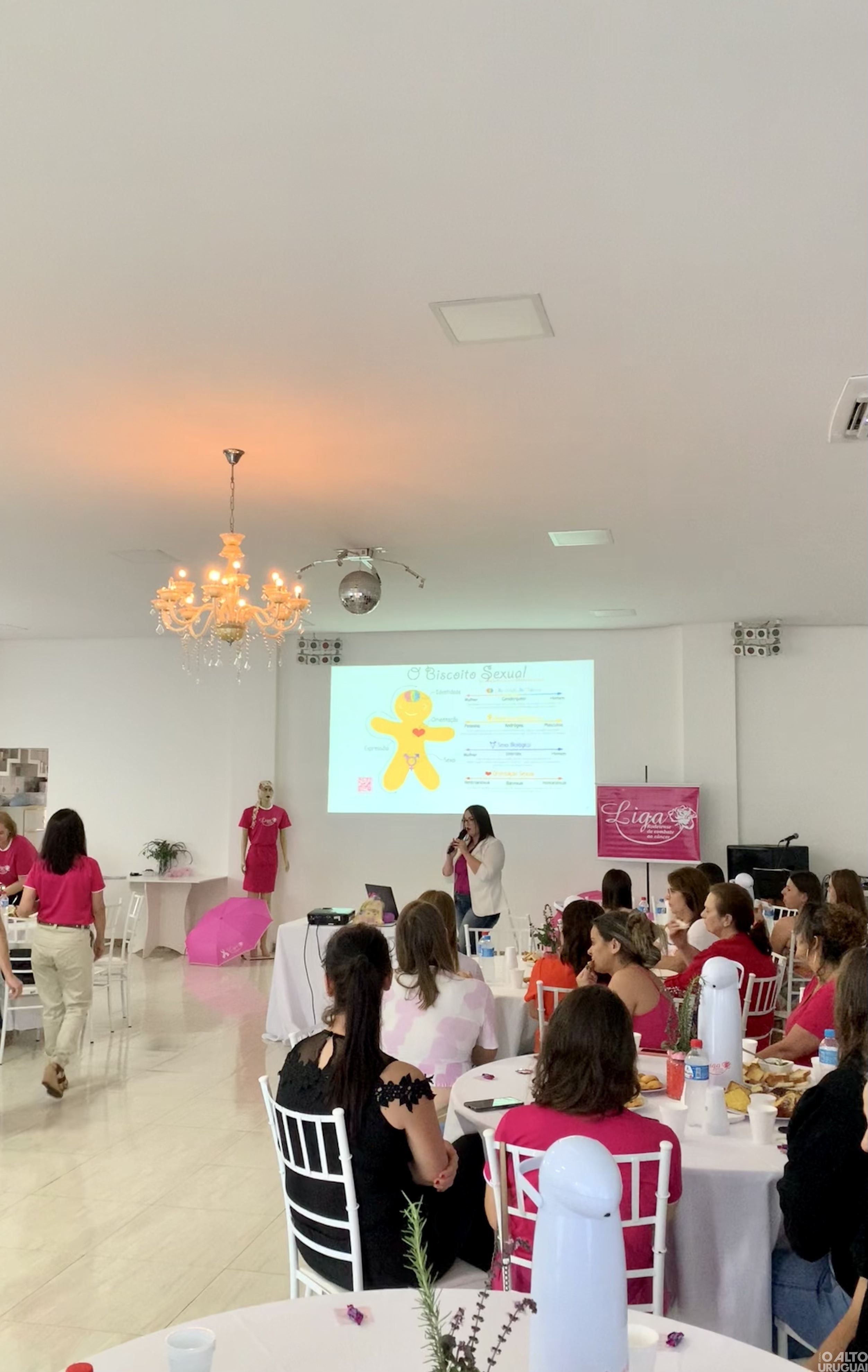 Liga Rodeiense reúne mulheres em Rodeio Bonito para 5º Chá da Liga