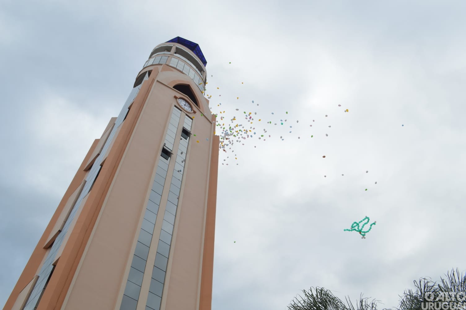 Torre com 70 metros é inaugurada em Ametista do Sul