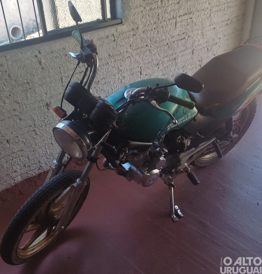 Polícia Civil recupera motocicleta furtada