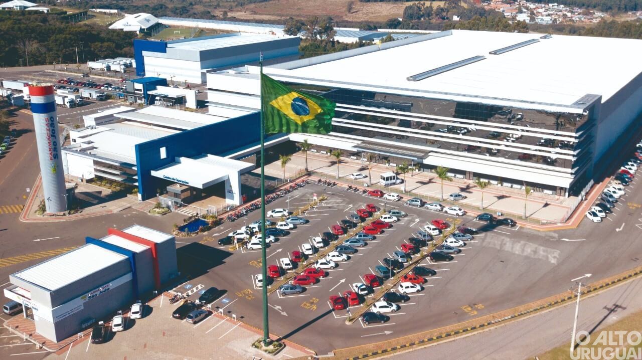 Frederico Westphalen recebe nova loja da maior rede do varejo farmacêutico do Sul do Brasil