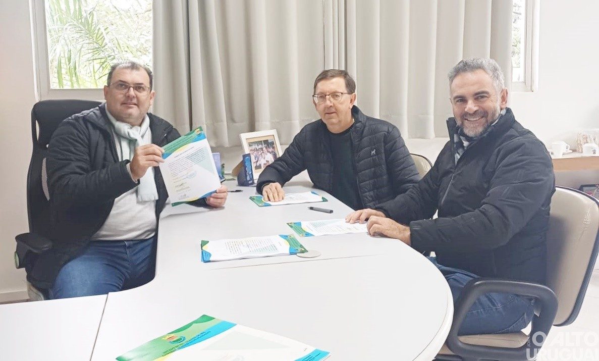 Planalto avança com projeto do Nenhuma Casa sem Banheiro