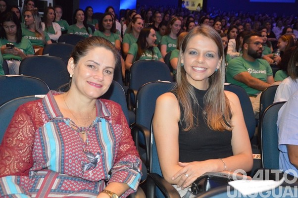 Mais de 800 pessoas participam de palestra com Leila Ama em FW