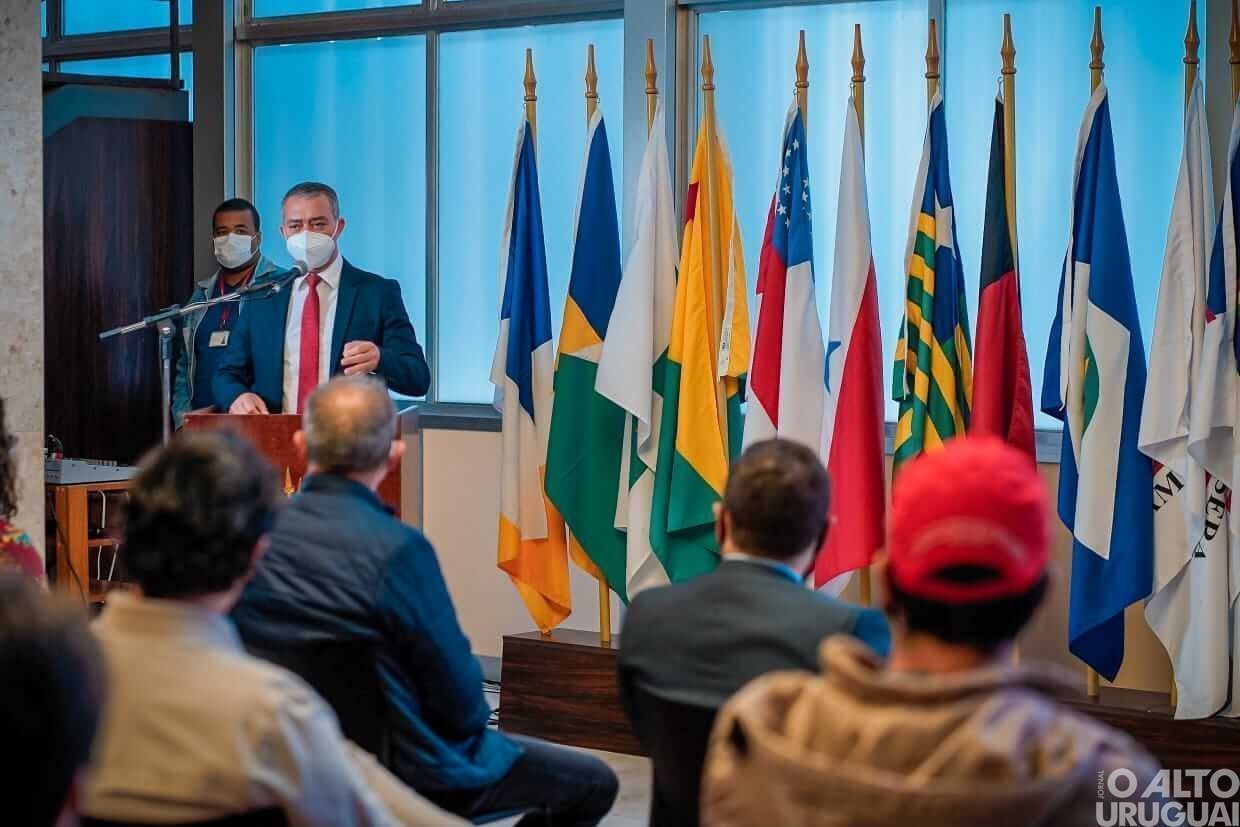 Frente Parlamentar em Defesa do Crédito Emergencial para a Agricultura Familiar é lançada no RS